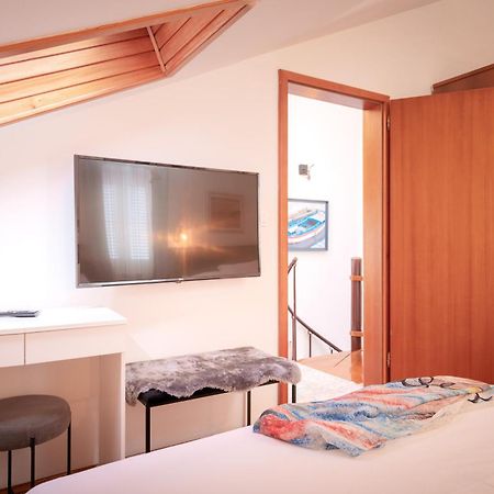 Kalina Deluxe Apartments เยลซา ภายนอก รูปภาพ