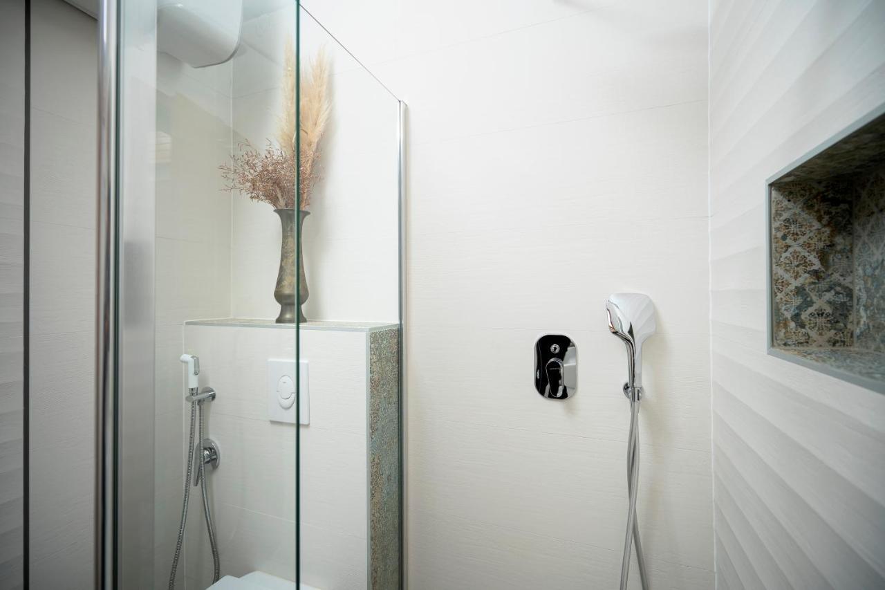 Kalina Deluxe Apartments เยลซา ภายนอก รูปภาพ