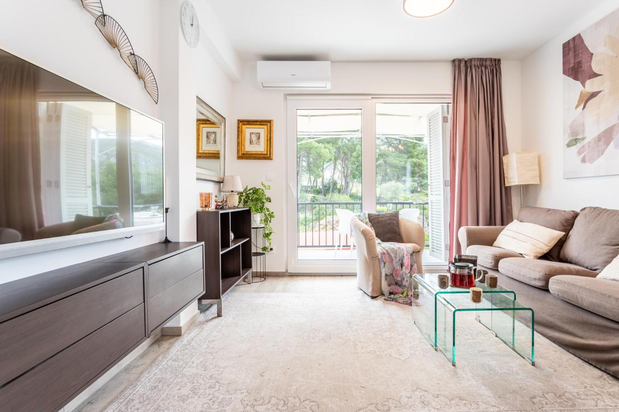 Kalina Deluxe Apartments เยลซา ภายนอก รูปภาพ